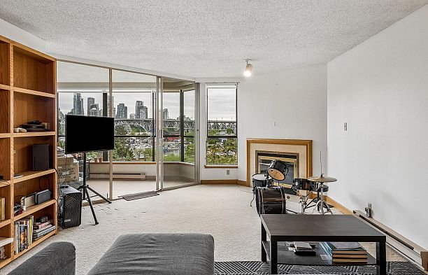 404 1470 Pennyfarthing Drive False Creek