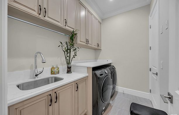 4307 W 13th Avenue Point Grey