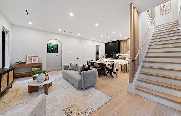 5038 Granville Street Shaughnessy