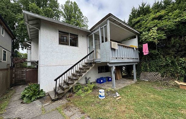 3481 W 10th Avenue Kitsilano