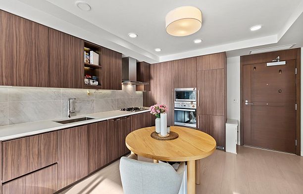 2003 455 SW Marine Drive Marpole