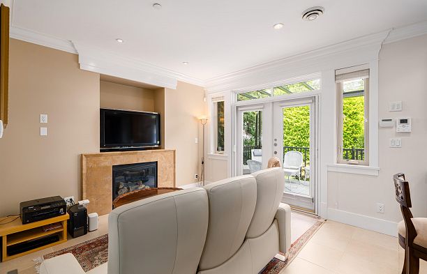 1683 W 64th Avenue South Granville