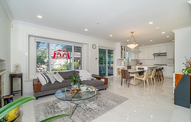 763 W 64th Avenue Marpole