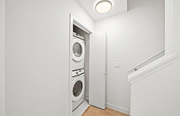 1038 Park Drive Marpole