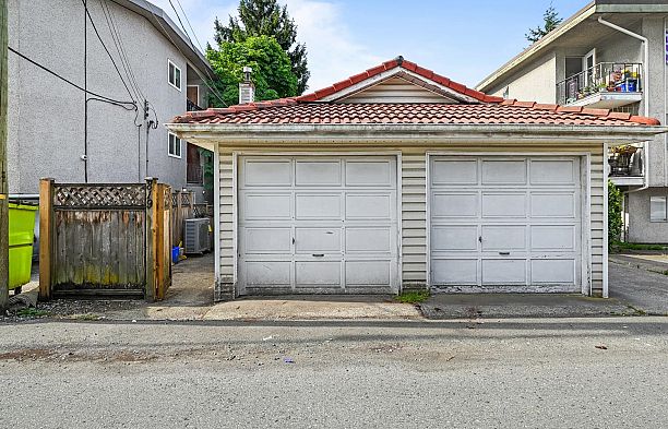 819 W 70th Avenue Marpole