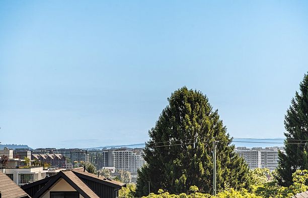 1038 Park Drive Marpole