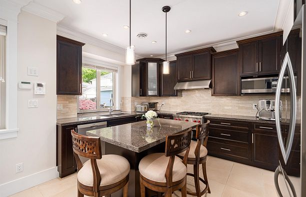 1683 W 64th Avenue South Granville