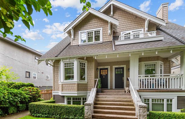 2416 W 8th Avenue Kitsilano