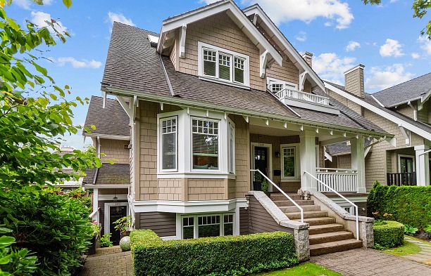 2416 W 8th Avenue Kitsilano