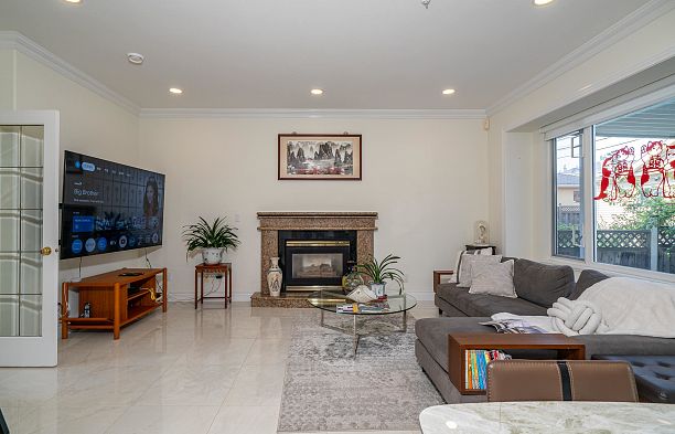 763 W 64th Avenue Marpole