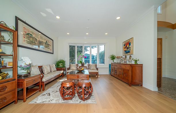 763 W 64th Avenue Marpole