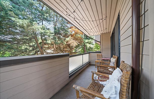 214 2190 W 7th Avenue Kitsilano