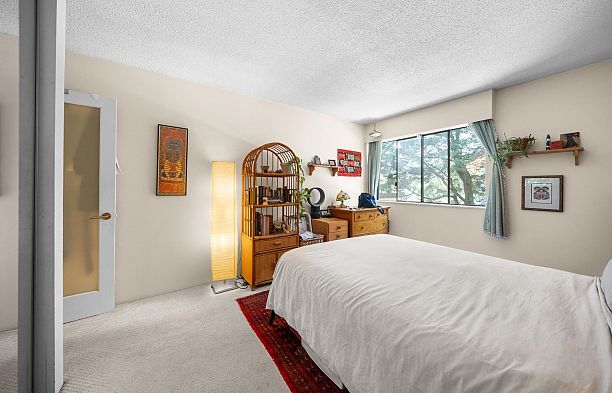 214 2190 W 7th Avenue Kitsilano