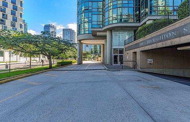 1806 588 Broughton Street Coal Harbour