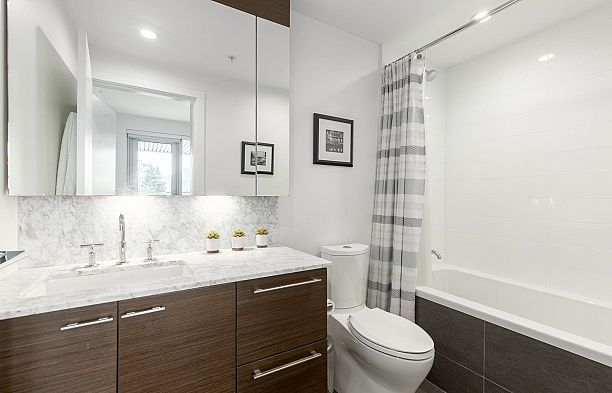 505 1819 W 5th Avenue Kitsilano