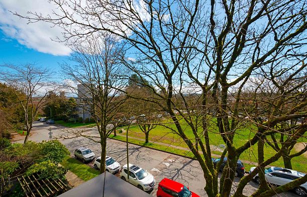 405 8775 Cartier Street Marpole