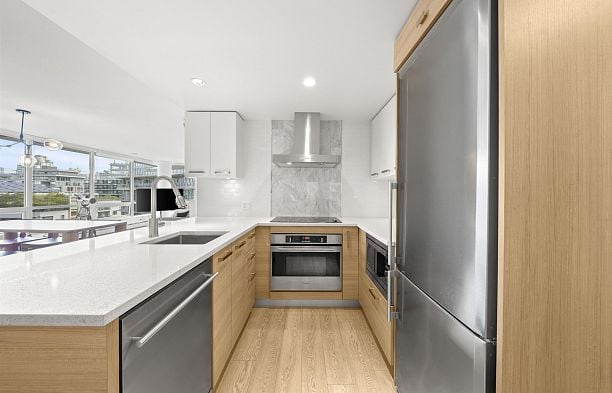 908 1783 Manitoba Street False Creek
