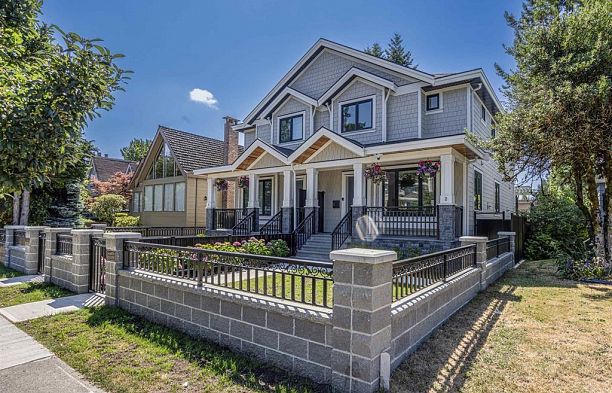 1470 W 57th Avenue South Granville