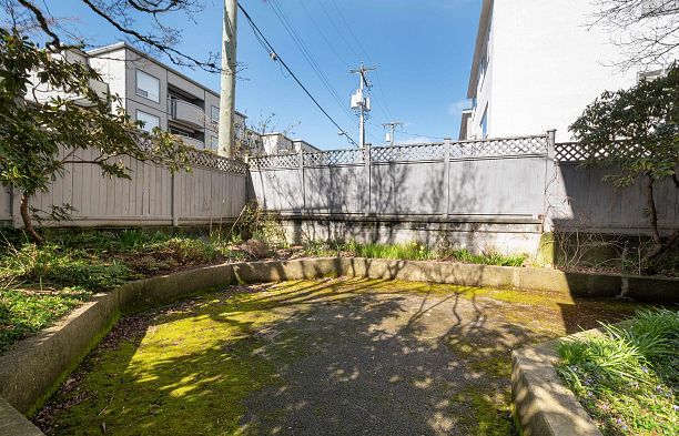 405 8775 Cartier Street Marpole