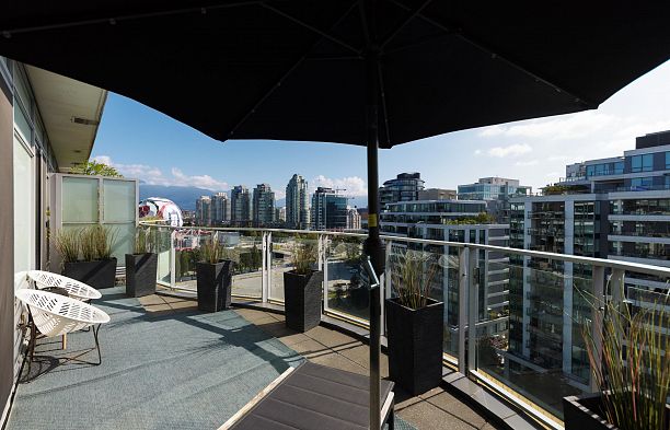1103 1661 Ontario Street False Creek