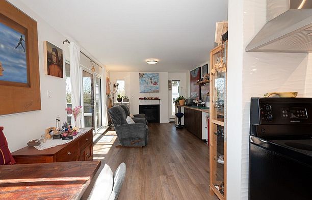 405 8775 Cartier Street Marpole