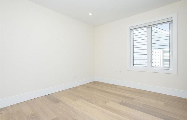 1470 W 57th Avenue South Granville