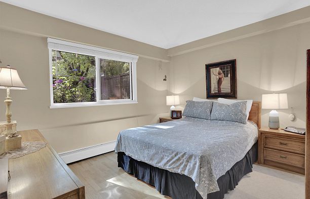 104 1424 Walnut Street Kitsilano