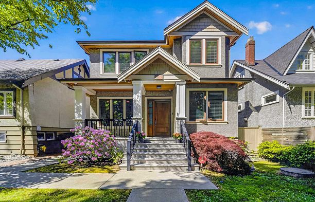 3285 W 12th Avenue Kitsilano