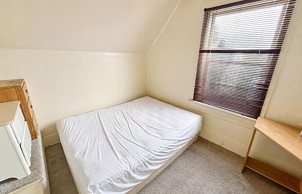 1243 E Broadway Mount Pleasant VE