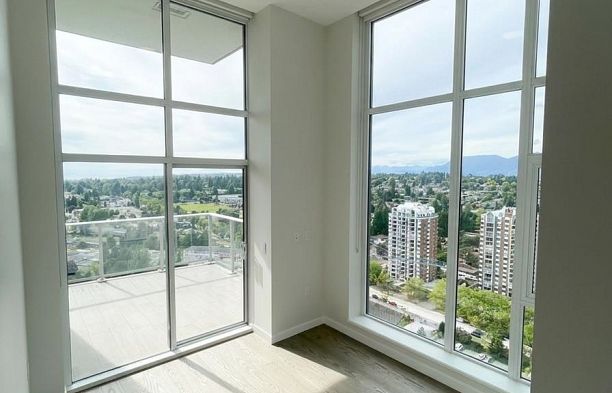 2803 7433 Cambie Street South Cambie