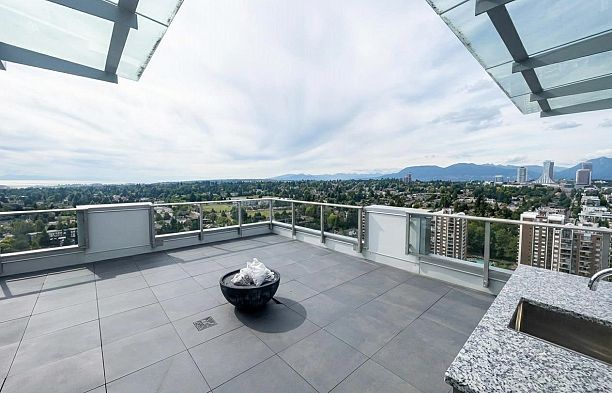 2803 7433 Cambie Street South Cambie