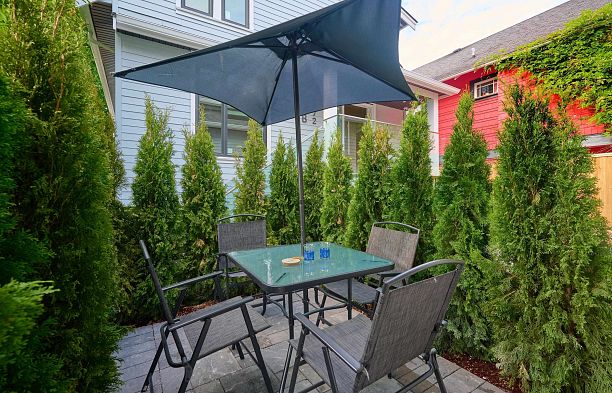 3674 W 1st Avenue Kitsilano