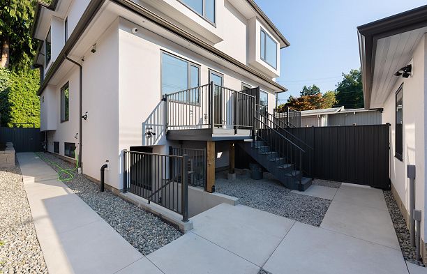 4475 Wallace Street Dunbar