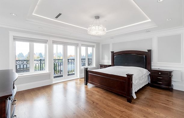 1196 W 48th Avenue South Granville