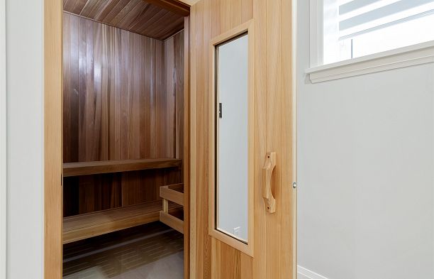 1196 W 48th Avenue South Granville