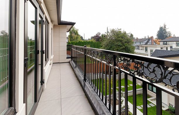 1196 W 48th Avenue South Granville