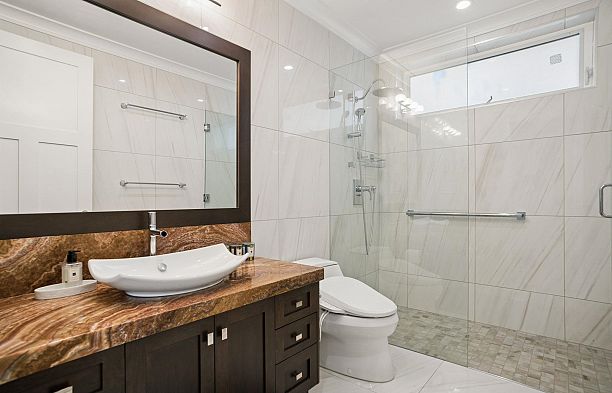 2011 W 36th Avenue Quilchena