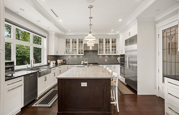 2011 W 36th Avenue Quilchena