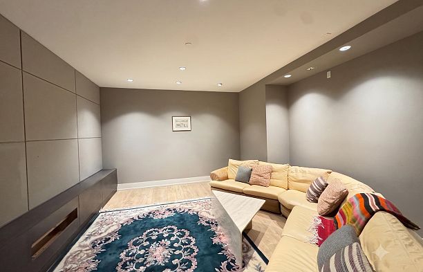 1028 W 58th Avenue South Granville