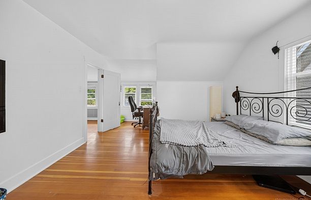3884 W 20th Avenue Dunbar
