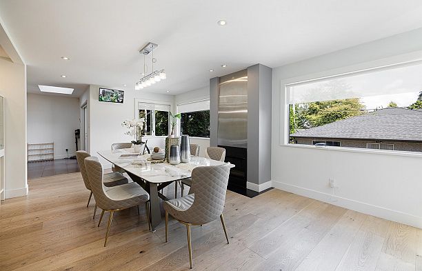 4888 Trafalgar Street MacKenzie Heights