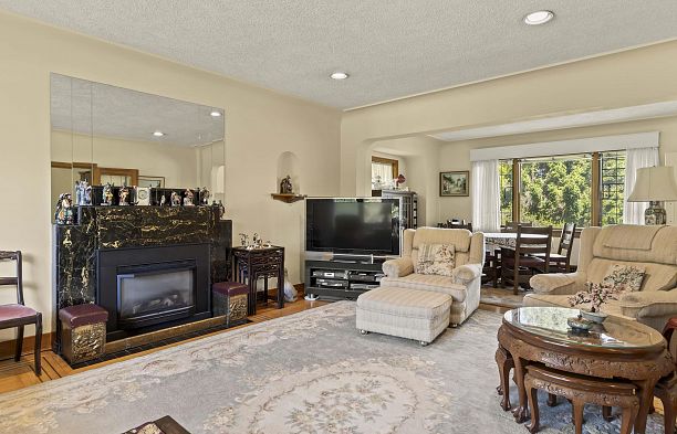 4355 W 3rd Avenue Point Grey