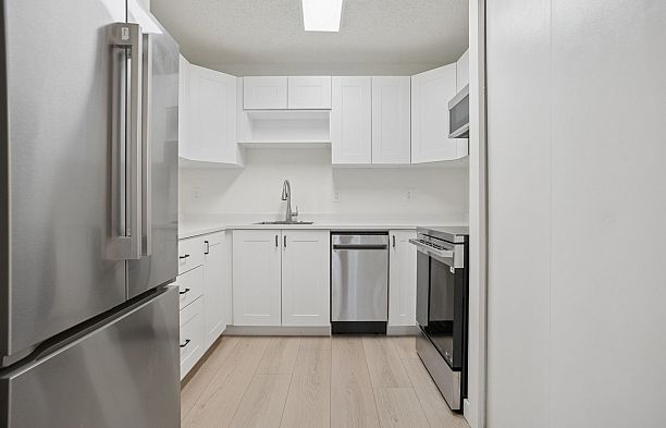 3 3250 W 4th Avenue Kitsilano