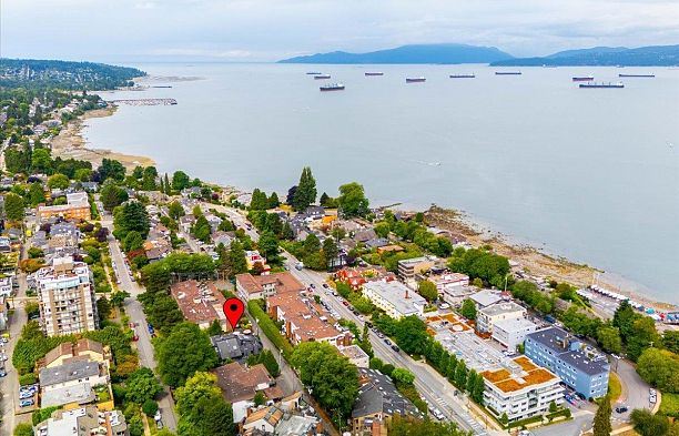 107 2455 York Avenue Kitsilano