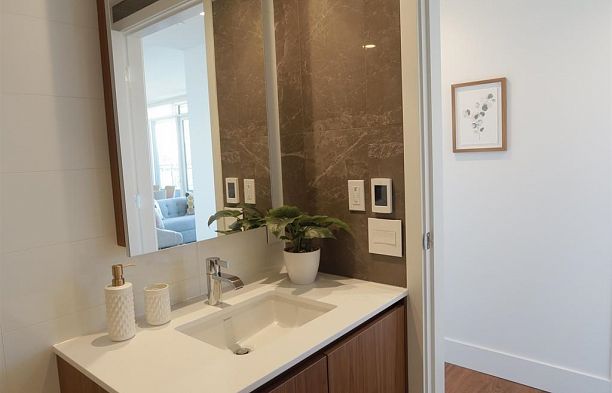 505/506 375 W 59th Avenue South Cambie