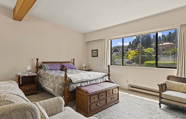 4355 W 3rd Avenue Point Grey