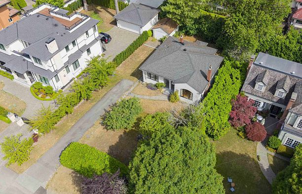 4691 W 5th Avenue Point Grey