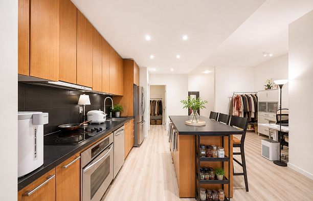 915 1333 W Georgia Street Coal Harbour