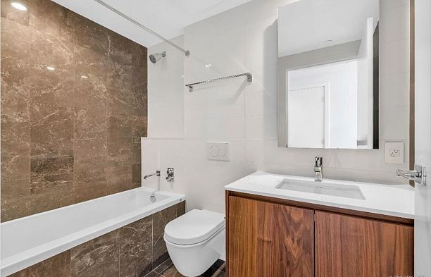 505/506 375 W 59th Avenue South Cambie
