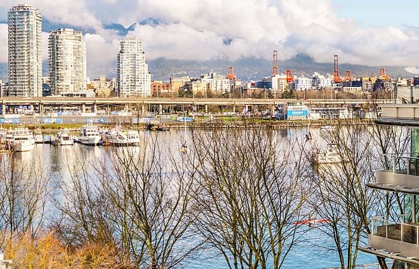 504 181 Athletes Way False Creek